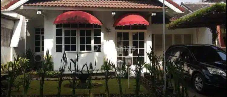 RUMAH NYAMAN TERAWAT SIAP HUNI DI KOMPLEK TAMAN PELESIRAN CIPAGANTI BANDUNG 1