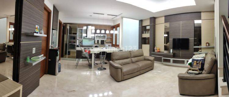 Rumah Keren 2 Lantai Furnished Lingkungan Aman Siap Huni di De Balepakuan Bandung 1