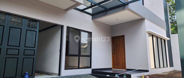 2 Rumah Baru Minimalis Modern 2 Lantai Siap Huni Di Cipaganti Permai Bandung 1