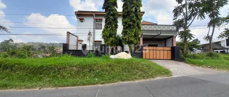 Rumah Luas 2 Lantai Lingkungan Nyaman Siap Huni di Ciparay Bandung 1