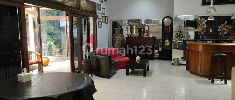 For Sale: House and Commercial Space on Main Road Lodaya, Bandung City Center 1
