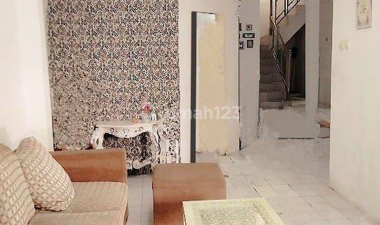 Disewakan Rumah Semi Furnished Di Perum Tytian Indah Bekasi Utara  1