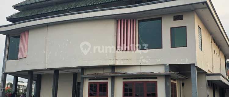 For Rent Office Building. Parking Area 1000m². Suitable for Showroom, Large Meetings/Conferences, Event Venue, etc. 1