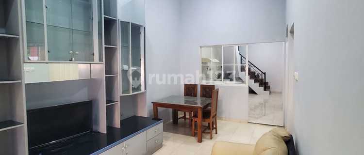 Disewakan Rumah Cluster Fully Furnished di Graha Padma Semarang 1