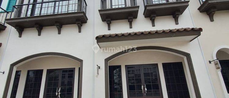 Dijual Ruko 2 Muka Lokasi Bagus di Osaka PIK 2 1