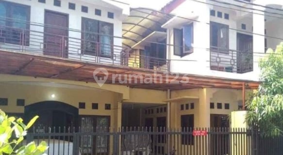 Selling Large House + Boarding House in Radio Dalam Area 1