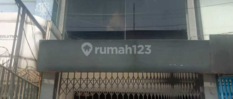 For Rent: 2 1/2 Story Shop House in Fatmawati Street Area, South Jakarta 1