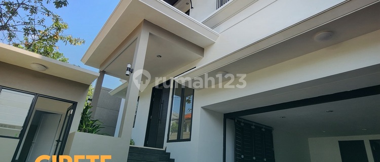 For Sale New Tropical Modern House in Cipete 1