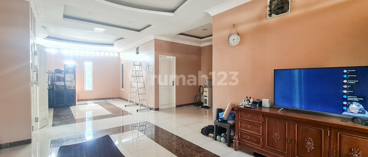 Spacious and Sturdy Steel Structure Shop House in Rawa Mulya, Bekasi near Grand Wisata, Mutiara Gading, Mustika Jaya 1