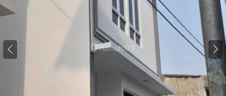 Rumah 2 Lantai Dekat Ke Unj & Rs Persahabatan Jakarta Timur 1