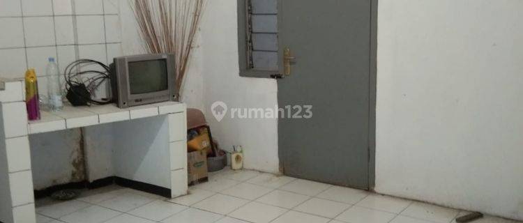 Dijual Ruko 3 Lantai di Karanggetas, Cirebon 1