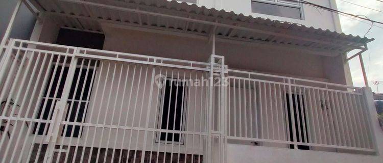 Rumah 2 Lantai Lokasi Strategis di Cipinang Jakarta Timur 1