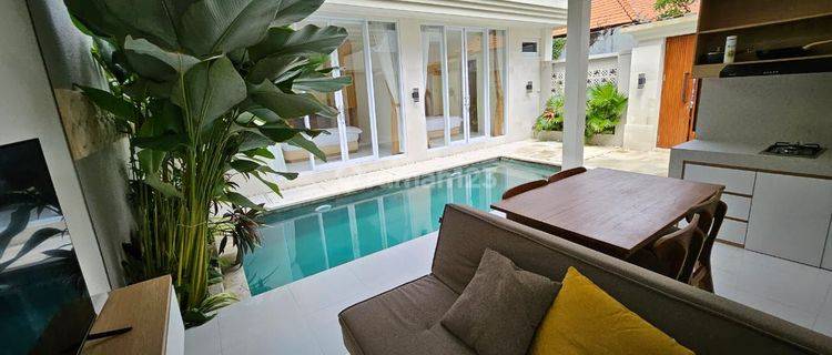 Villa di minimalis di area seminyak full furnished  1