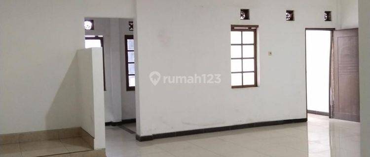 Rumah Murah Bawah Njop 200 Meter 3KT Villa Japos Tangerang Selatan 1