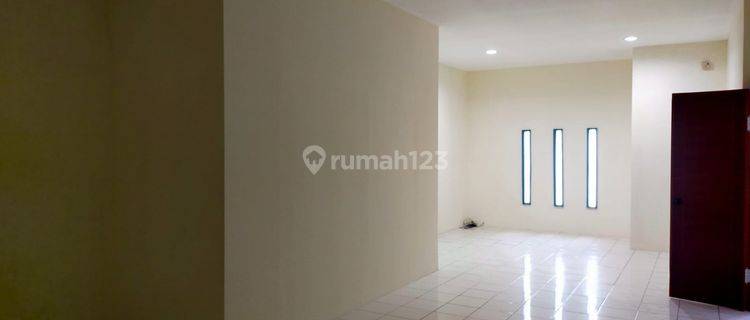 Dijual rumah di jalan dr semeru grogol 1