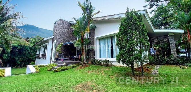 Rumah Mewah Posisi Hook Bukit Golf Hijau Sentul City Bogor Jabar 1