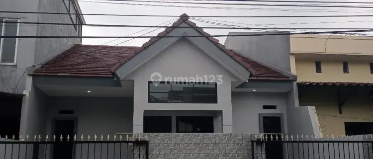 Rumah Dijual Digriyaloka Bsd City 1