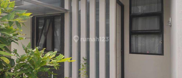 Dijual Rumah Cantik Lingkungan Nyaman Dan Strategis Harga Murah 1