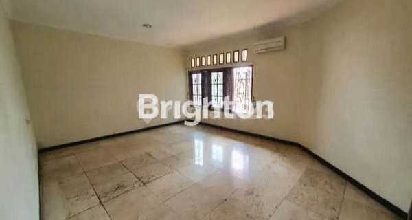 RUMAH  2 LANTAI SIAP HUNI AREA KALICARI PEDURUNGAN SEMARANG 1