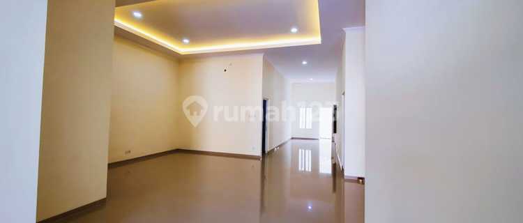 Ready-to-Occupy House in Puri Anjasmoro Area, Semarang 1