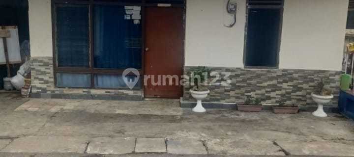 RUMAH BANGUNAN LAMA HITUNG TANAH AREA BULU LOR SEMARANG 1
