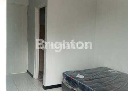 RUMAH 3 LANTAI SIAP PAKAI AREA GAJAHMUNGKUR SEMARANG 1