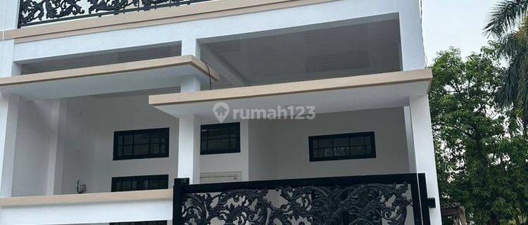 Dijual Rumah Baru 2 Lantai di Kota Harapan Indah, Medan Satria, Kota Bekasi 1