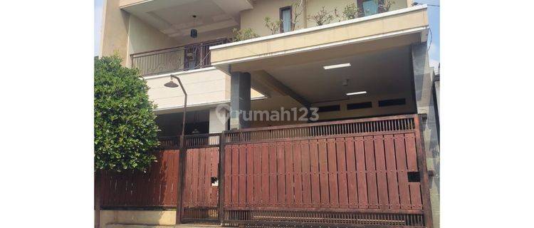 Rumah Bagus 2 Lantai Di Lamper Semarang Selatan 1