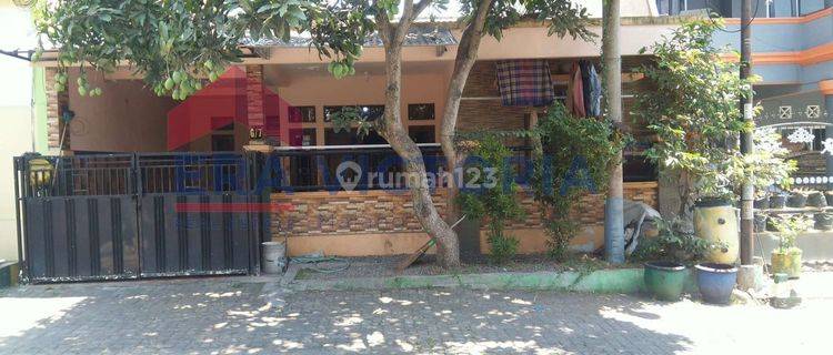 Dijual Rumah Terawat Strategis Kota Malang 1