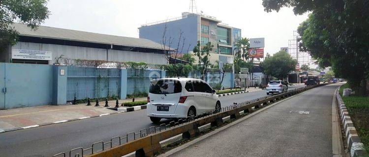 Sewa Gudang Strategis Pinggir Jalan Raya Arteri Panjang 1.100 M2, Kedoya Selatan, Kebon Jeruk, Jakarta Barat 1