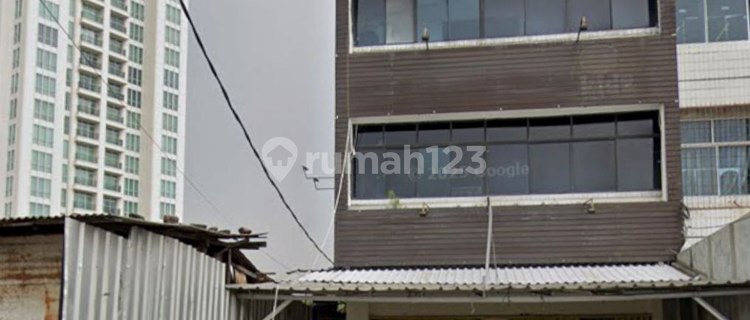 Disewakan Segera Ruko 3 Lantai + Rooftop, Bagus Siap Pakai, di Senen, Jakarta Pusat 1