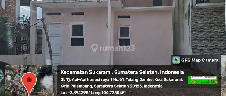 Rumah tidak jauh dari jalan 1