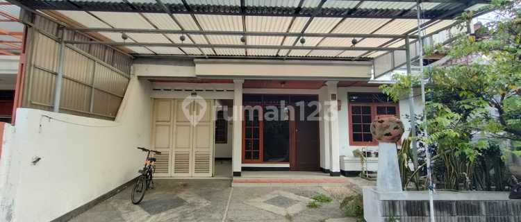 Dijual Rumah Bagus di Taman Sakura Pratista. 1