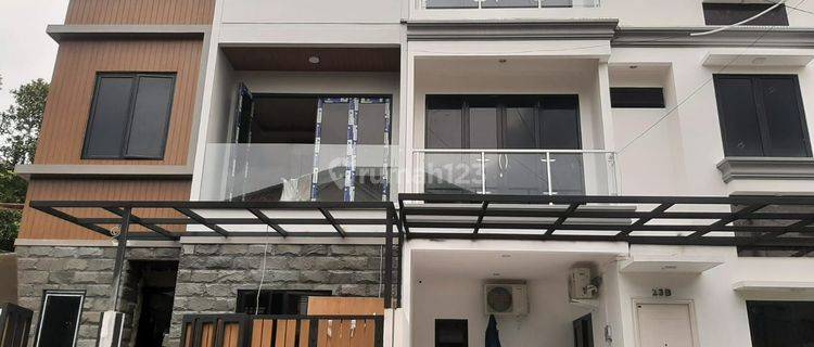 Rumah Minimalis 3 lt Lokasi Strategis Akses Apart Green Pramuka 1