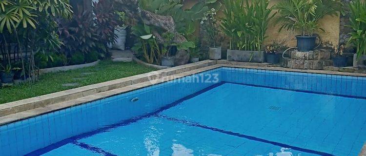 TOP URGENT DI JUAL BEACH SIDE VILLA LOKASI SANUR DENPASAR SELATAN 1