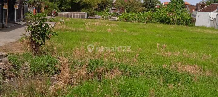 TOP URGENT FOR SALE LAND AT BATUBULAN GIANYAR LOCATION 1