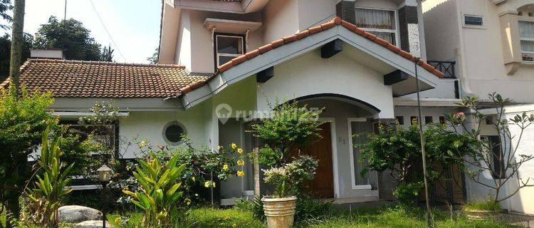 Rumah lux dalam komplek alamanda area dago -AG 1