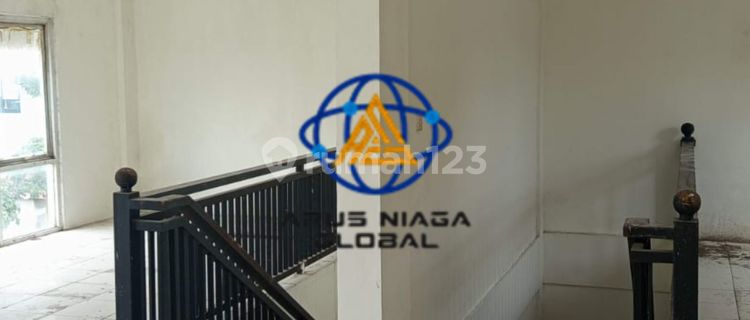 For Rent: 2-Storey Terrace Shop House Unfurnished 1
