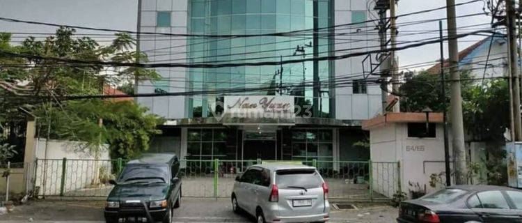 Disewakan Gedung 3lt ex Resto di Tegalsari, jg cocok u/ kantor 1