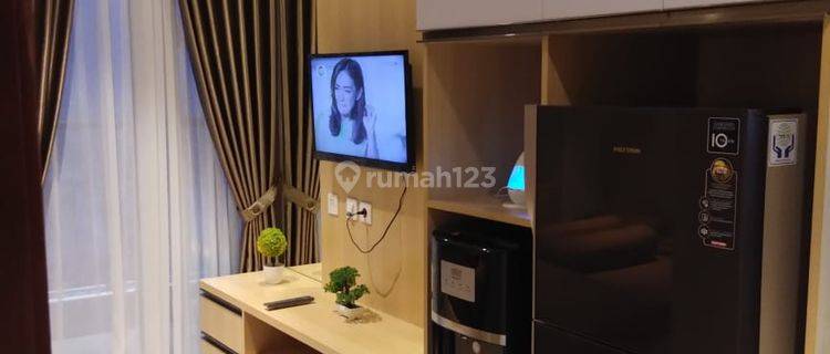 ROSEVILLE Apartemen dan SOHO 1