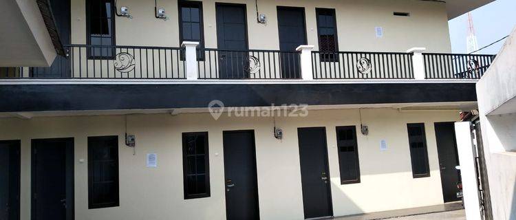 Rumah Kost2an /kontrakan Ruang-Usaha 221.0 m² SHM 1