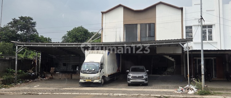 FOR SALE ATTACHED SHOPHOUSE IN SERPONG PARK, BSD 1