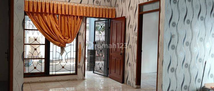 Jual Rumah Siap Huni di Taman Holis Indah 1 1