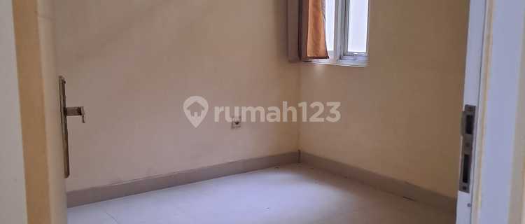 For Sale Ready-to-Use House in Lamargas Margaasih Bandung 1