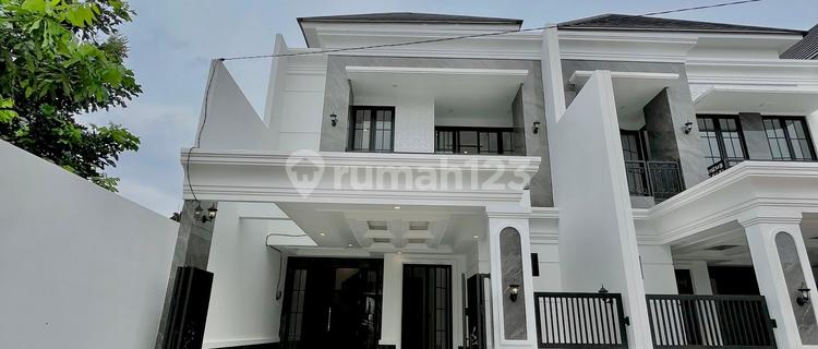 American Classic Araya Surabaya Timur 2 Lantai bisa KPR 1