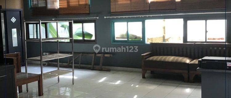 Rumah 2 Lantai Di Kemayoran Bisa Untuk Usaha 1