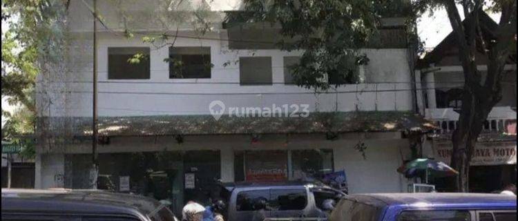 Ruko 3 Lantai Area Strategis Bisnis Dan Kuliner  1