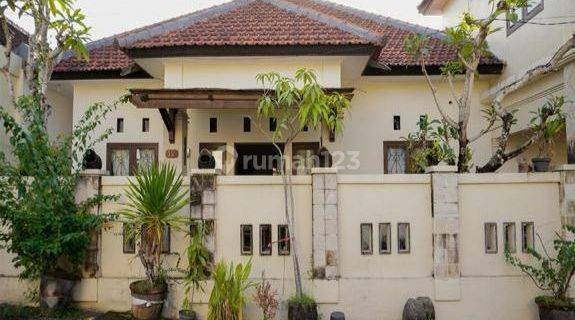 Dijual Rumah di Jimbaran, Kuta Selatan, Badung 1