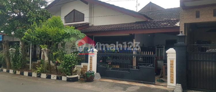 Dijual Rumah Bagus Siap Huni Dalam Perumahan SHM Mojoroto, Kediri 1