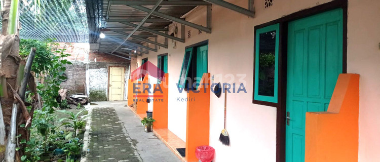 Dijual Rumah Kos 6 Kamar dengan Kamar Mandi Dalam Area Strategis Di Banjarmlati Mojoroto Kota Kediri Bangunan Terawat Terdapat Sisa Tanah Perkarangan 1